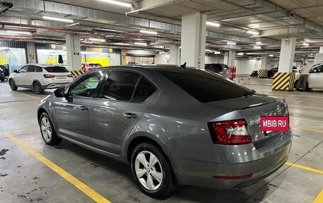 Skoda Octavia, 2018 год, 1 950 000 рублей, 6 фотография