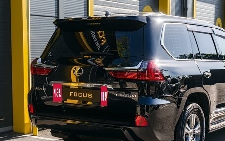 Lexus LX III, 2017 год, 7 100 000 рублей, 4 фотография