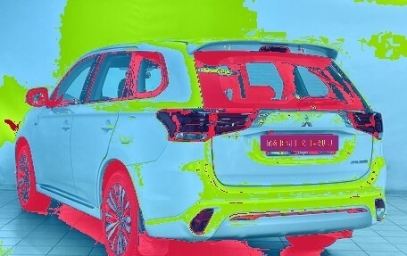 Mitsubishi Outlander III рестайлинг 3, 2022 год, 2 350 000 рублей, 5 фотография