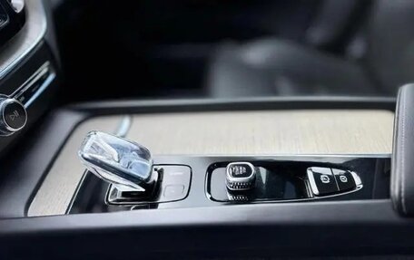 Volvo XC60 II, 2022 год, 3 667 400 рублей, 19 фотография