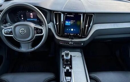 Volvo XC60 II, 2022 год, 3 701 652 рублей, 14 фотография