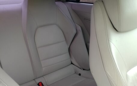 Mercedes-Benz E-Класс, 2010 год, 1 000 000 рублей, 1 фотография