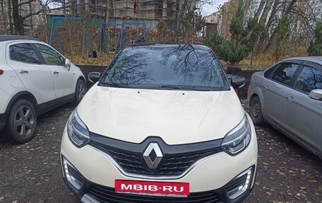 Renault Kaptur I рестайлинг, 2017 год, 1 300 000 рублей, 1 фотография