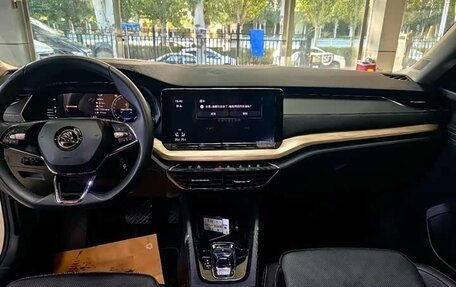 Skoda Octavia IV, 2022 год, 2 200 050 рублей, 11 фотография