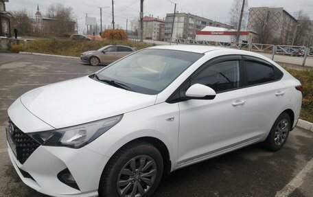 Hyundai Solaris II рестайлинг, 2020 год, 1 380 000 рублей, 2 фотография
