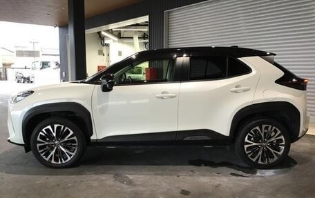 Toyota Yaris Cross, 2022 год, 1 520 050 рублей, 4 фотография