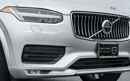 Volvo XC90 II рестайлинг, 2022 год, 3 999 500 рублей, 9 фотография