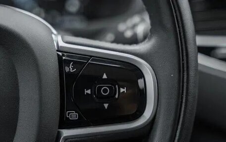 Volvo XC90 II рестайлинг, 2022 год, 3 999 500 рублей, 22 фотография