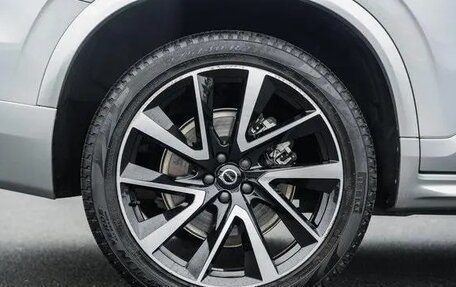 Volvo XC90 II рестайлинг, 2022 год, 3 999 500 рублей, 36 фотография