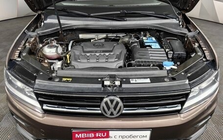 Volkswagen Tiguan II, 2018 год, 2 197 000 рублей, 20 фотография