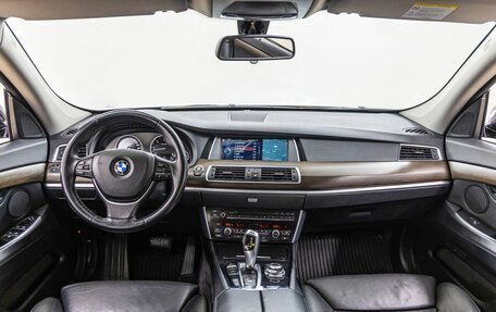 BMW 5 серия, 2012 год, 1 898 000 рублей, 13 фотография