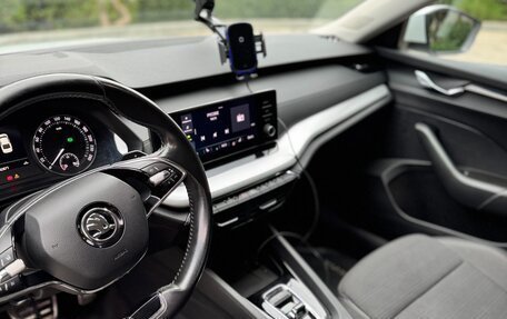 Skoda Octavia IV, 2021 год, 2 300 000 рублей, 22 фотография