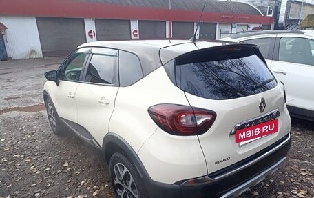 Renault Kaptur I рестайлинг, 2017 год, 1 300 000 рублей, 7 фотография