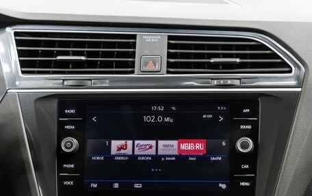 Volkswagen Tiguan II, 2018 год, 2 470 000 рублей, 19 фотография