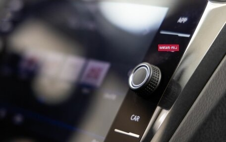 Volkswagen Tiguan II, 2018 год, 2 470 000 рублей, 31 фотография