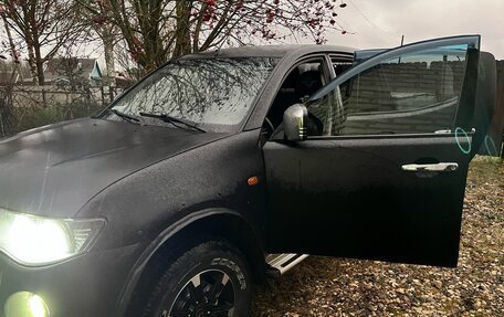 Mitsubishi L200 IV рестайлинг, 2008 год, 1 080 000 рублей, 3 фотография