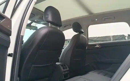 Volkswagen Tharu, 2022 год, 1 801 000 рублей, 10 фотография