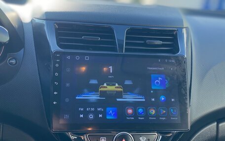 Hyundai Solaris II рестайлинг, 2015 год, 840 000 рублей, 11 фотография