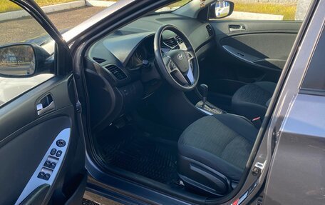 Hyundai Solaris II рестайлинг, 2015 год, 840 000 рублей, 8 фотография