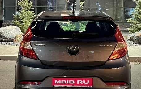 Hyundai Solaris II рестайлинг, 2015 год, 840 000 рублей, 4 фотография
