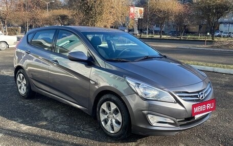 Hyundai Solaris II рестайлинг, 2015 год, 840 000 рублей, 14 фотография