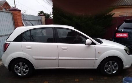 KIA Rio II, 2010 год, 850 000 рублей, 3 фотография