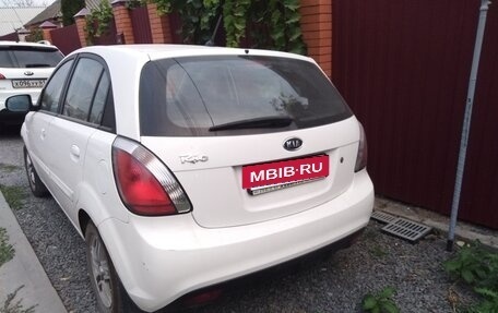 KIA Rio II, 2010 год, 850 000 рублей, 5 фотография