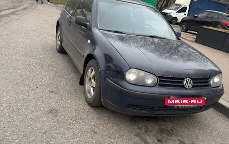 Volkswagen Golf IV, 1999 год, 300 000 рублей, 2 фотография