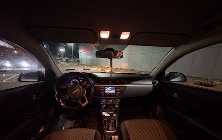 KIA Rio IV, 2018 год, 1 500 000 рублей, 7 фотография