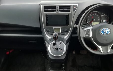 Toyota Ractis II, 2011 год, 1 050 000 рублей, 4 фотография