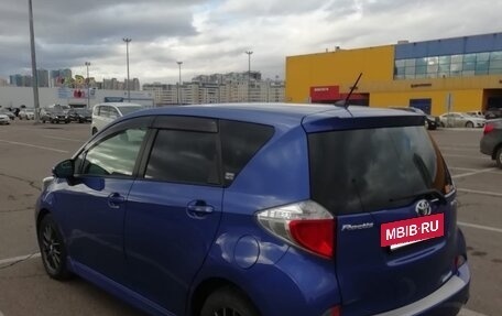 Toyota Ractis II, 2011 год, 1 050 000 рублей, 3 фотография