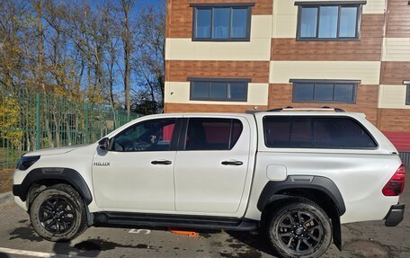 Toyota Hilux VIII, 2021 год, 6 300 000 рублей, 4 фотография