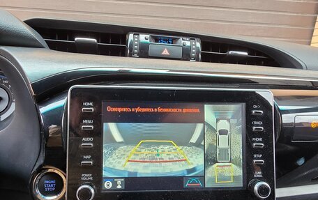 Toyota Hilux VIII, 2021 год, 6 300 000 рублей, 7 фотография