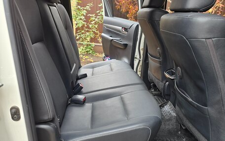 Toyota Hilux VIII, 2021 год, 6 300 000 рублей, 12 фотография