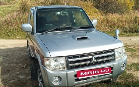 Mitsubishi Pajero Mini II, 2010 год, 700 000 рублей, 3 фотография
