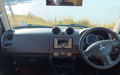 Mitsubishi Pajero Mini II, 2010 год, 700 000 рублей, 15 фотография