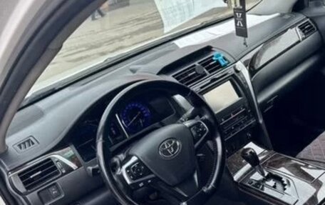 Toyota Camry, 2015 год, 1 750 000 рублей, 6 фотография