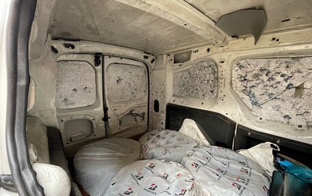 Peugeot Partner II рестайлинг 2, 2014 год, 750 000 рублей, 9 фотография