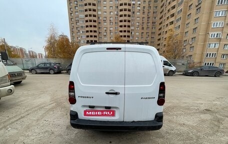 Peugeot Partner II рестайлинг 2, 2014 год, 750 000 рублей, 8 фотография