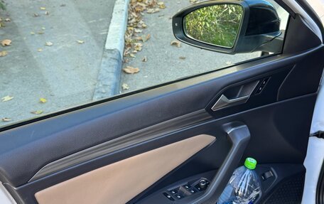 Volkswagen Jetta VII, 2018 год, 1 850 000 рублей, 17 фотография