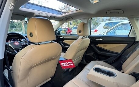 Volkswagen Jetta VII, 2018 год, 1 850 000 рублей, 34 фотография