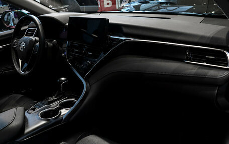 Toyota Camry, 2023 год, 3 940 000 рублей, 8 фотография