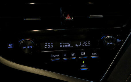 Toyota Camry, 2023 год, 3 940 000 рублей, 19 фотография