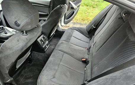 BMW 3 серия, 2017 год, 1 700 000 рублей, 19 фотография