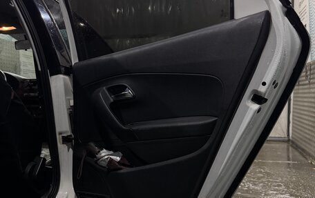 Volkswagen Polo VI (EU Market), 2012 год, 700 000 рублей, 5 фотография