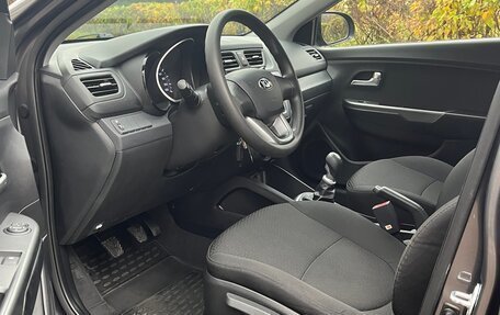 KIA Rio III рестайлинг, 2014 год, 885 000 рублей, 14 фотография