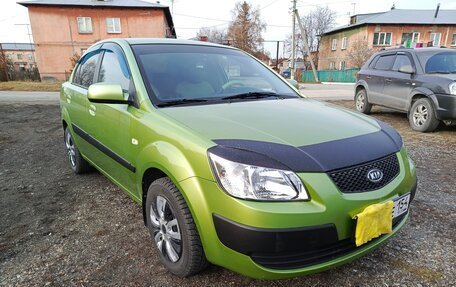 KIA Rio II, 2005 год, 600 000 рублей, 2 фотография