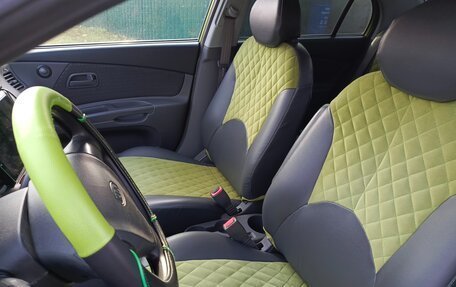 KIA Rio II, 2005 год, 600 000 рублей, 13 фотография