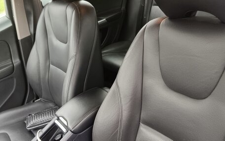 Volvo V60 Cross Country II, 2016 год, 1 620 000 рублей, 10 фотография