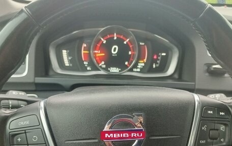 Volvo V60 Cross Country II, 2016 год, 1 620 000 рублей, 6 фотография